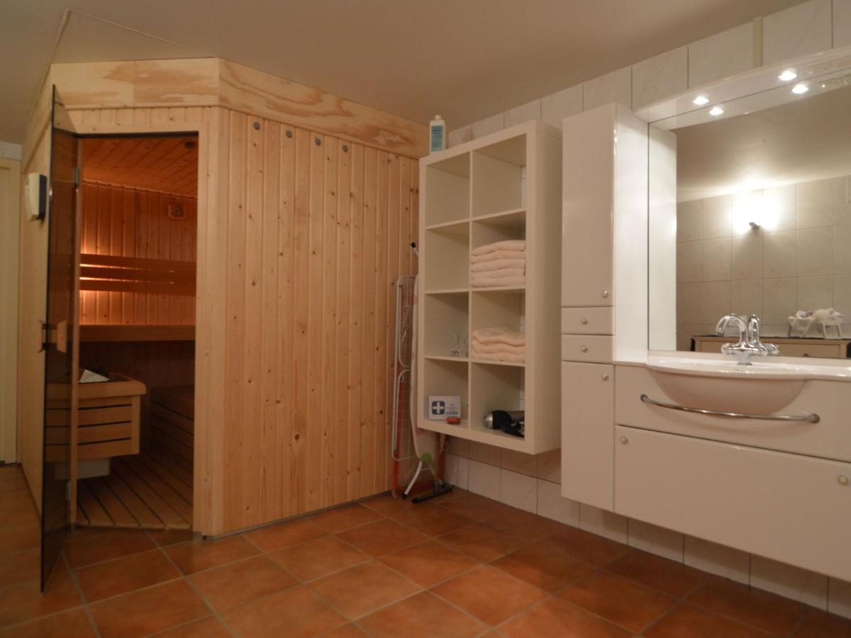 Luxury Apartment In Schin Op Geul With Bubble Bath And Sauna Walem Extérieur photo
